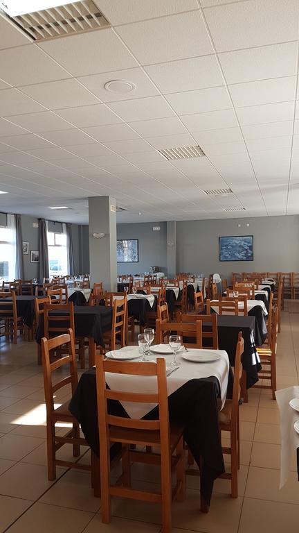 Hotel Avenida Del Sotillo La Lastrilla Exteriör bild